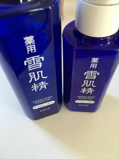 新版印有Enriched字樣，不會弄錯的。